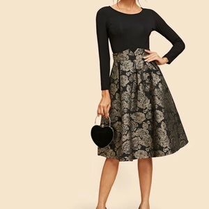 Shein Flared Floral Jacquard Skirt